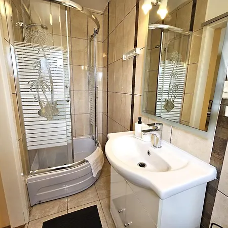 Appartement Mirko2 Mit Gemeinschaftlichem Pool By Interhome *