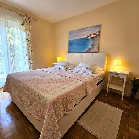 Mirko2 Mit Gemeinschaftlichem Pool By Interhome Apartment